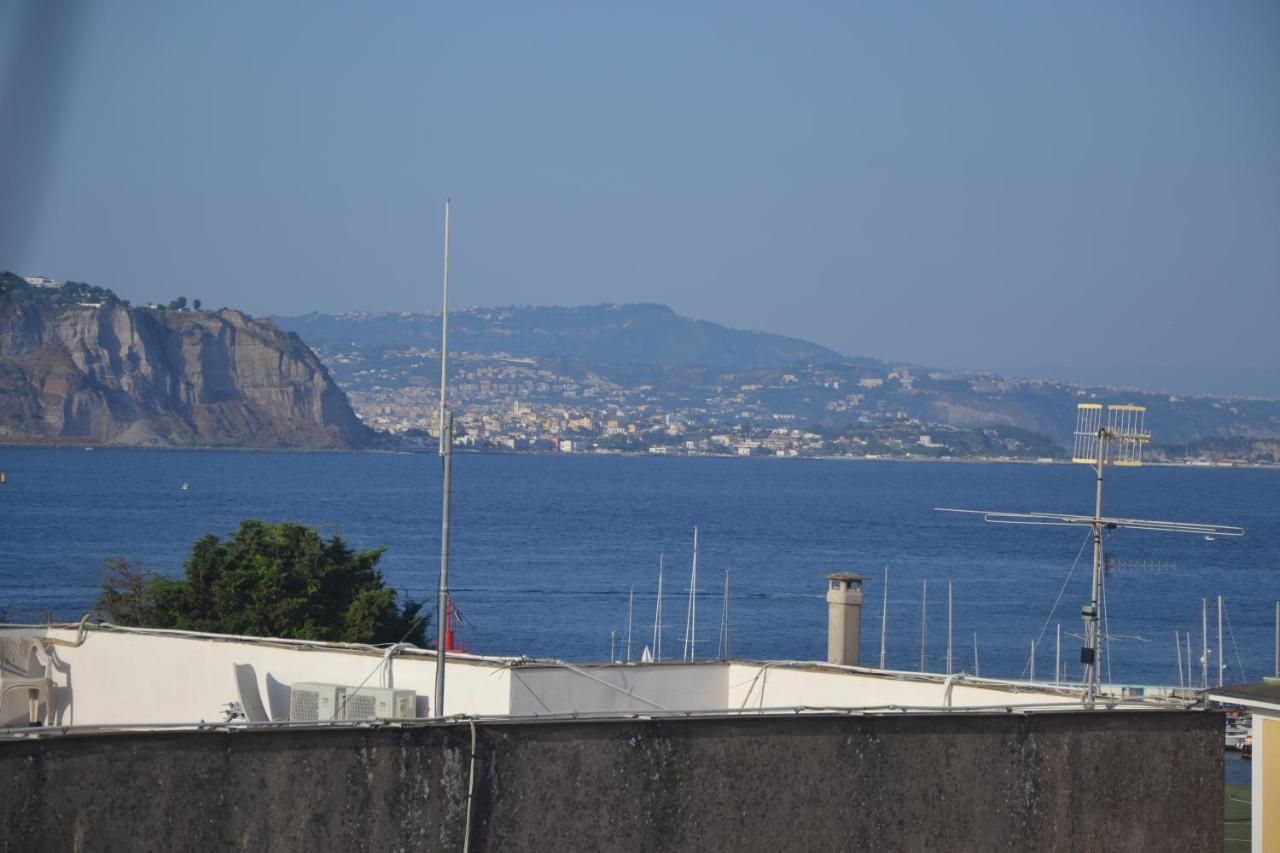 Hotel Dc House Procida Esterno foto