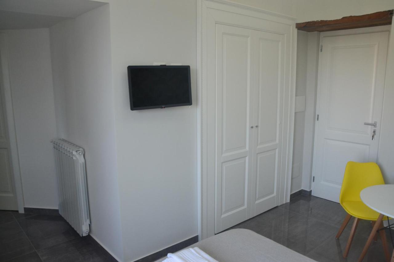 Hotel Dc House Procida Esterno foto
